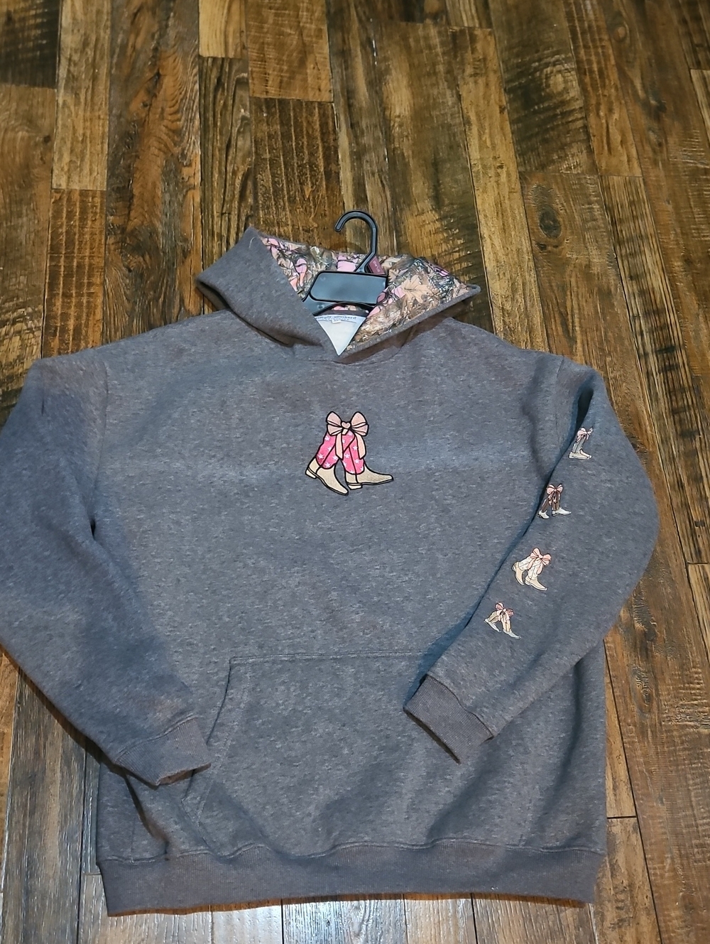 Simply Southern Women's Gray Western Pullover Hoodie with Pink Boot Embroidery